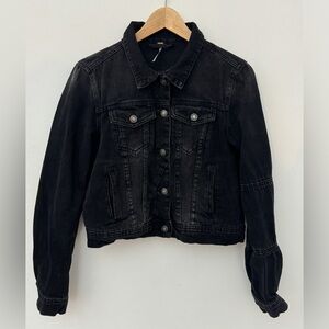 *SOLD* Free People Women’s Rumors Jacket Faded Black Denim Sz XS